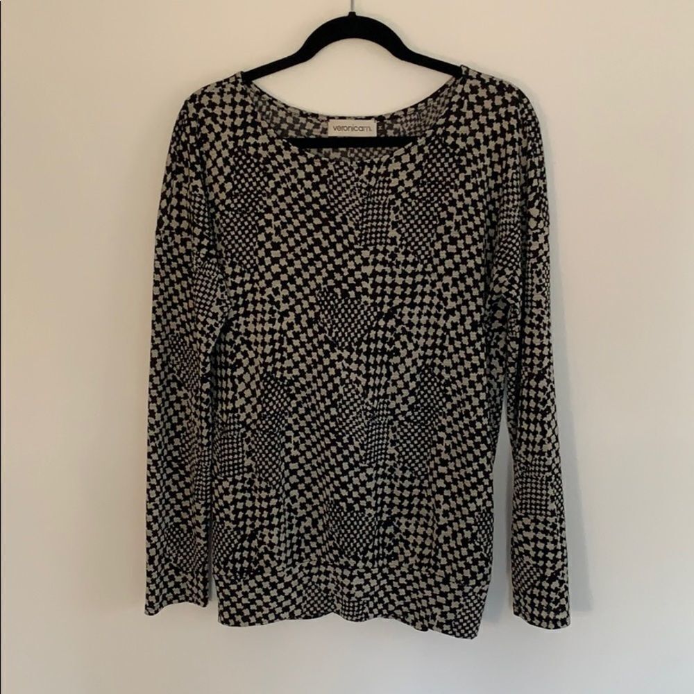 Patterned Top - The Perfect Basic - image 1